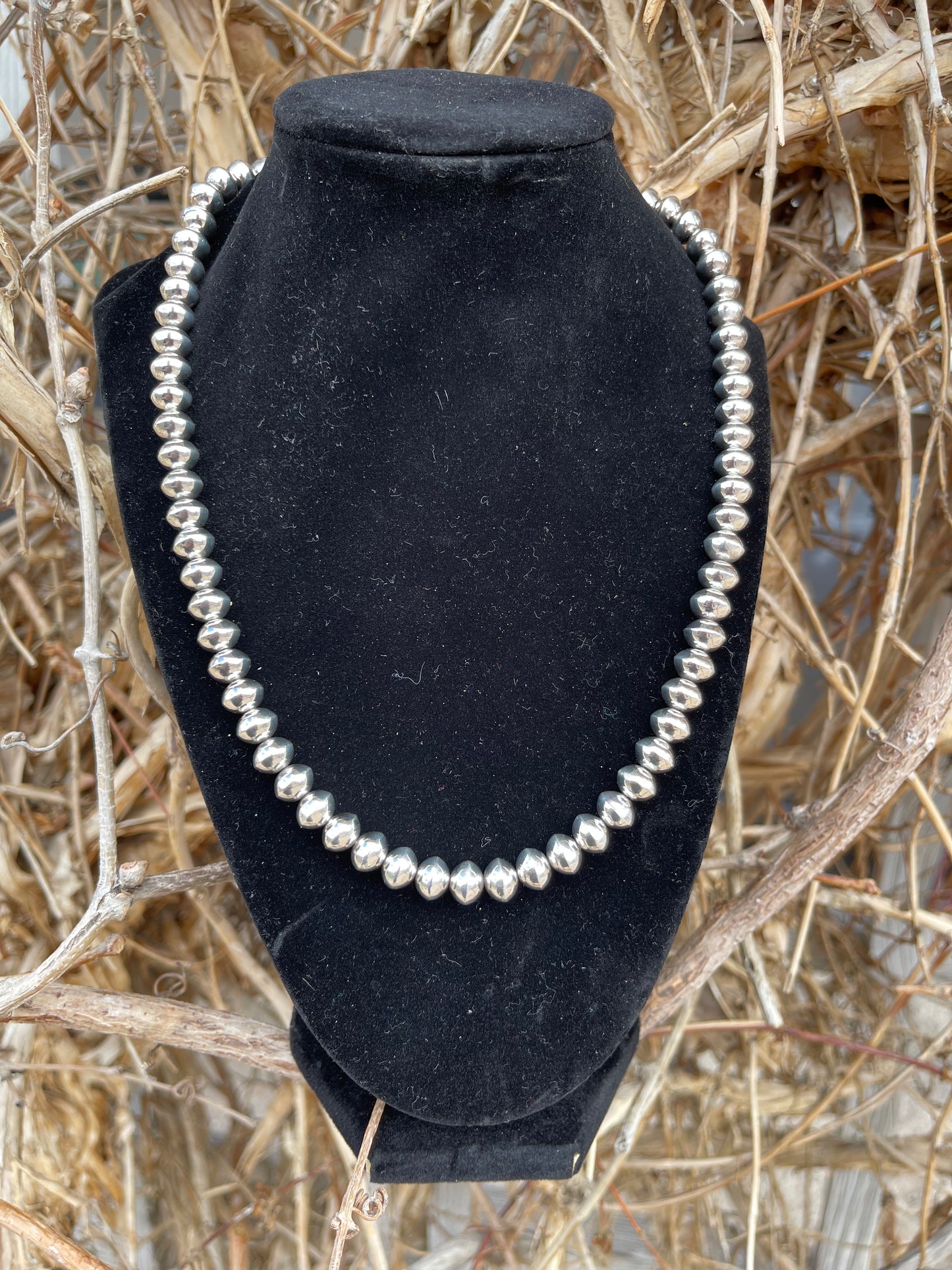 Sandra Whittington Navajo pearls necklace 20inch 8mm beads