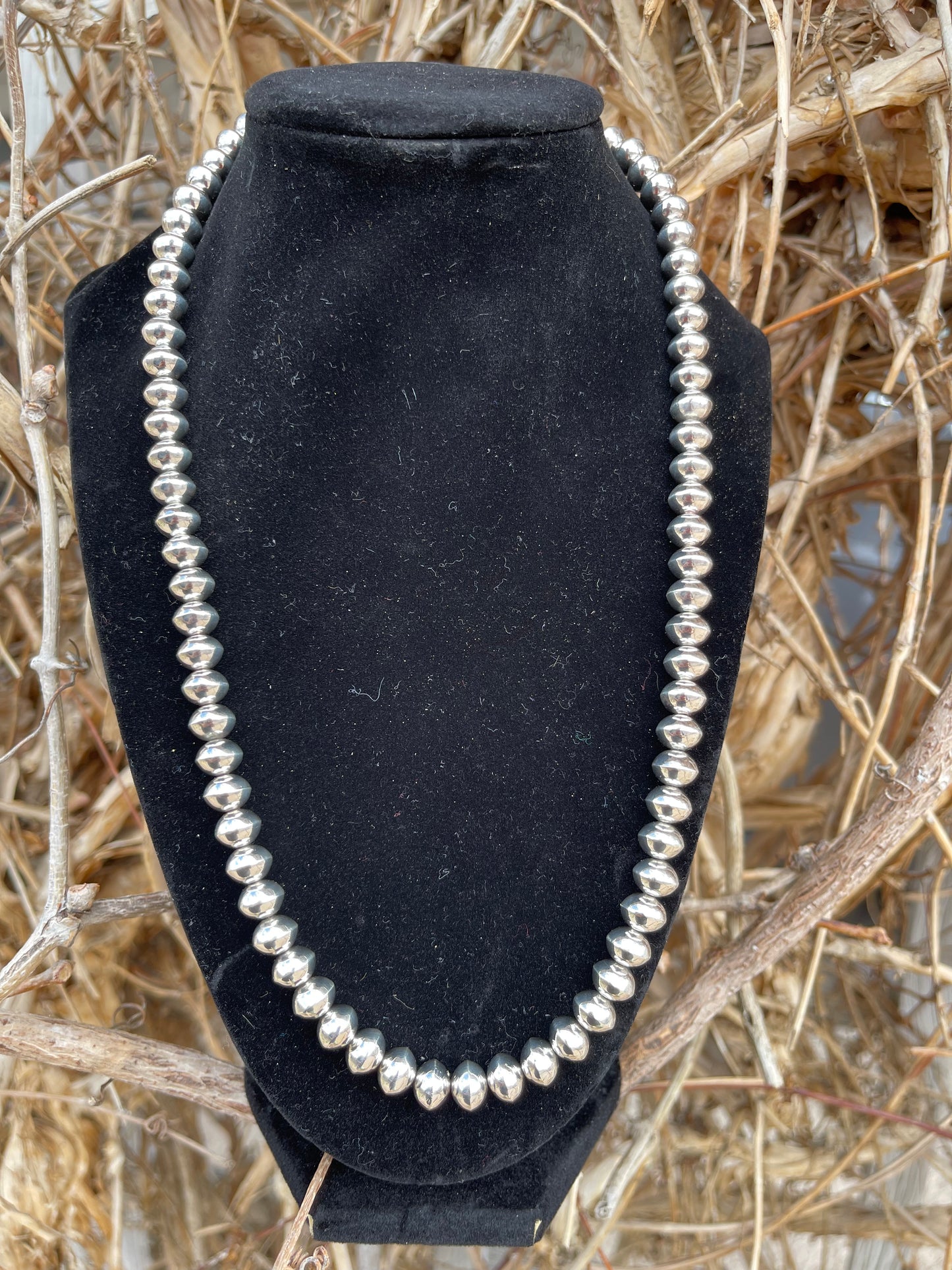 Sandra Whittington Navajo pearls necklace 22inchs 8mm