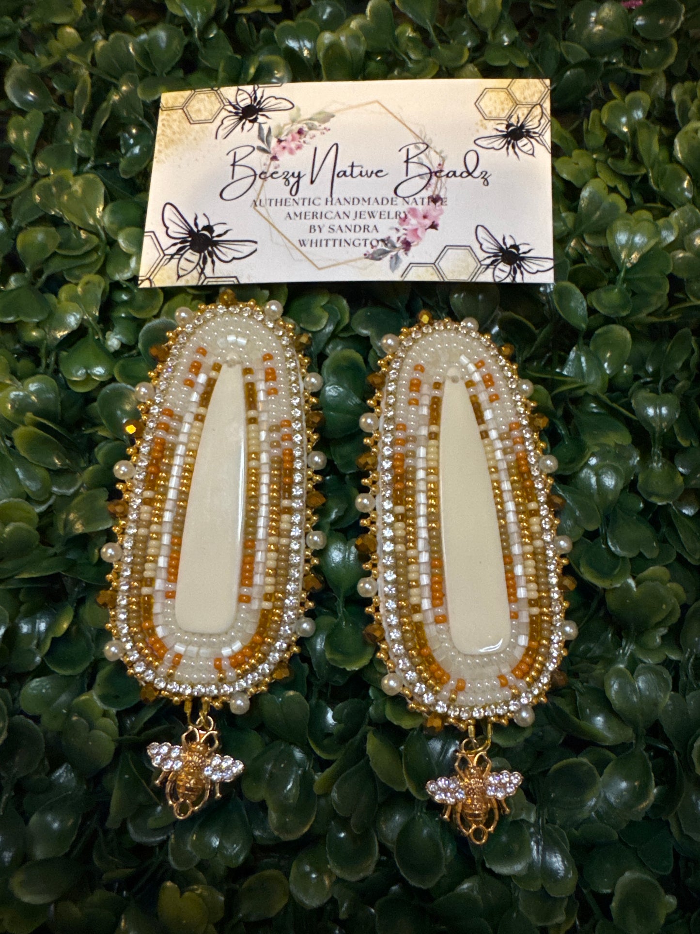 Gold Honeybee
